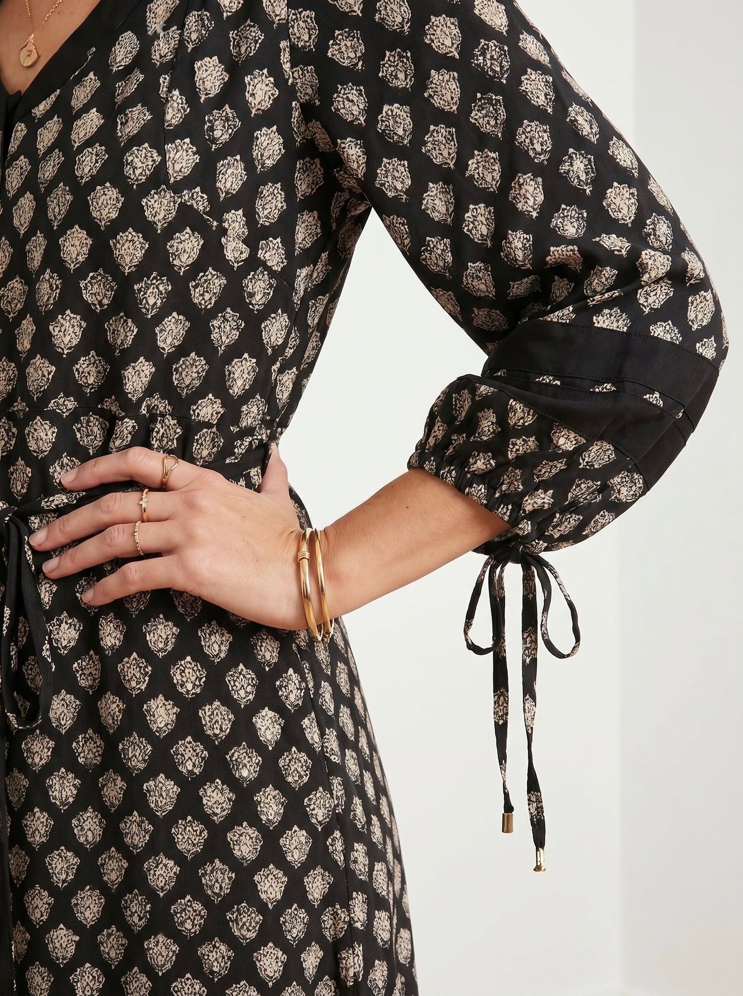 Raven midi dress